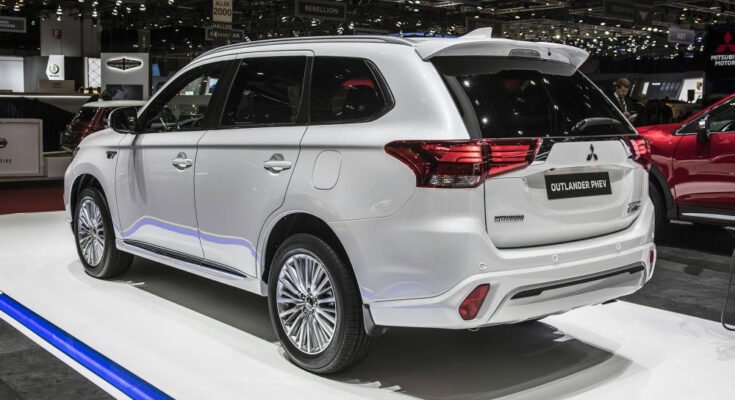 2025 Mitsubishi Outlander PHEV Review Honest Impressions of the Versatile SUV